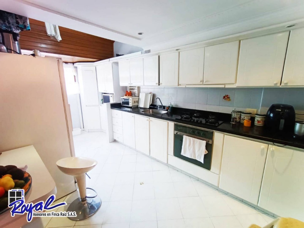 Apartamento en venta en El Batán, Bogotá · foto 8 de 23