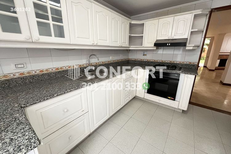 Casa de 3 alcobas en arriendo en Las Brujas, Envigado, 184 m² · foto 9 de 24