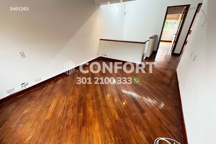 Casa de 3 alcobas en arriendo en Las Brujas, Envigado, 184 m² · foto 11 de 24