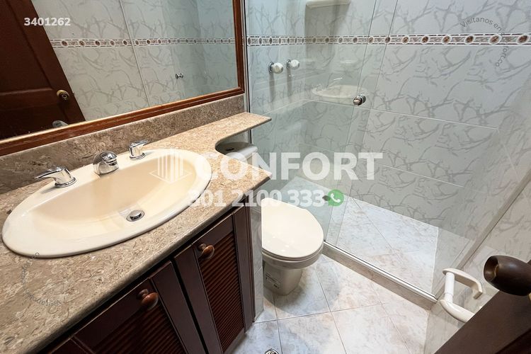 Casa de 3 alcobas en arriendo en Las Brujas, Envigado, 184 m² · foto 14 de 24