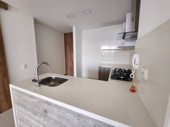 Apartamento de 3 alcobas en venta en Ciudad Jardin, Cali, 75 m² · foto 4 de 18