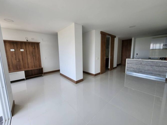 Apartamento de 3 alcobas en venta en Ciudad Jardin, Cali, 75 m² · foto 5 de 18