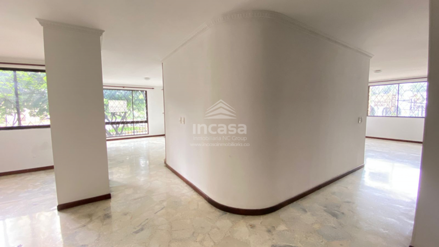 Apartamento de 3 alcobas en venta en El Peñon, Cali, 138 m² · foto 3 de 20