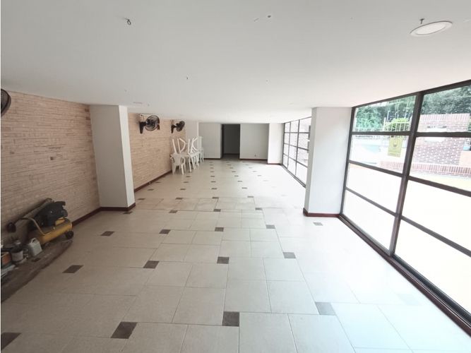 Apartamento de 2 alcobas en arriendo en Oviedo, Medellín, 104 m² · foto 11 de 13