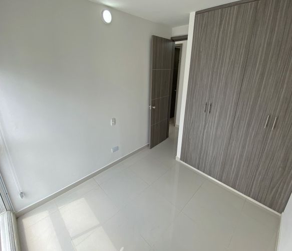 Apartamento de 2 alcobas en venta en Altos De Santa Elena, Cali, 68 m² · foto 14 de 24