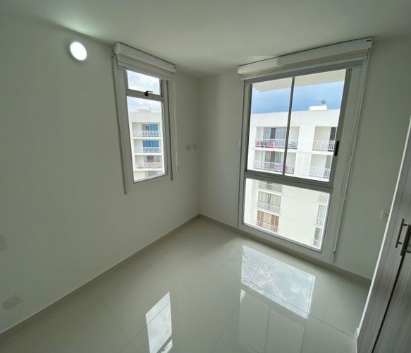 Apartamento de 2 alcobas en venta en Altos De Santa Elena, Cali, 68 m² · foto 17 de 24