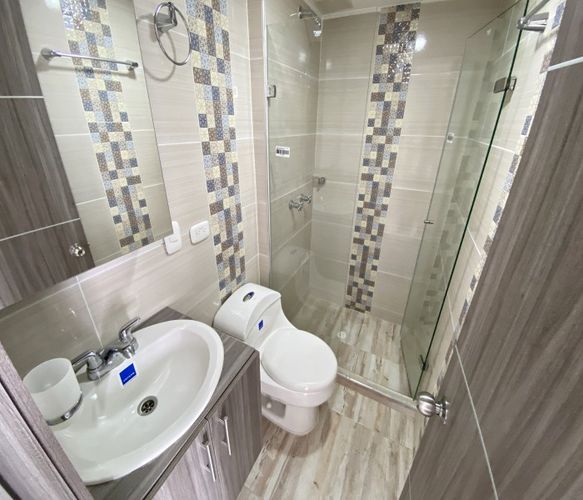 Apartamento de 2 alcobas en venta en Altos De Santa Elena, Cali, 68 m² · foto 18 de 24