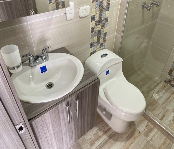 Apartamento de 2 alcobas en venta en Altos De Santa Elena, Cali, 68 m² · foto 19 de 24