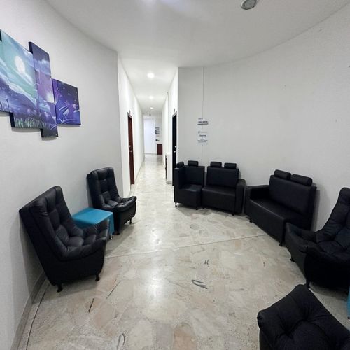 Consultorio en venta en Militar, Cali, 30 m² · foto 4 de 16