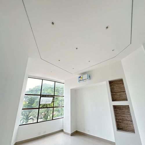 Consultorio en venta en Militar, Cali, 30 m² · foto 7 de 16