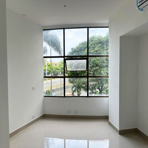 Consultorio en venta en Militar, Cali, 30 m² · foto 9 de 16