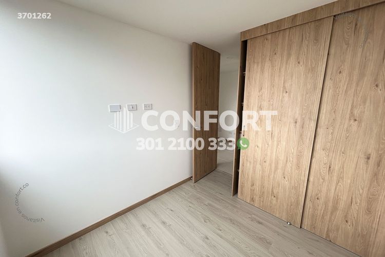 Apartamento de 3 alcobas en arriendo en Loma Del Escobero, Envigado, 93 m² · foto 9 de 24