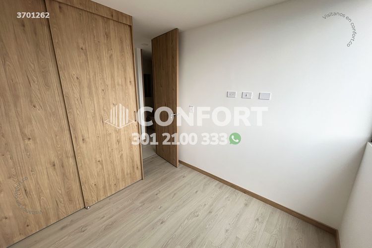 Apartamento de 3 alcobas en arriendo en Loma Del Escobero, Envigado, 93 m² · foto 13 de 24