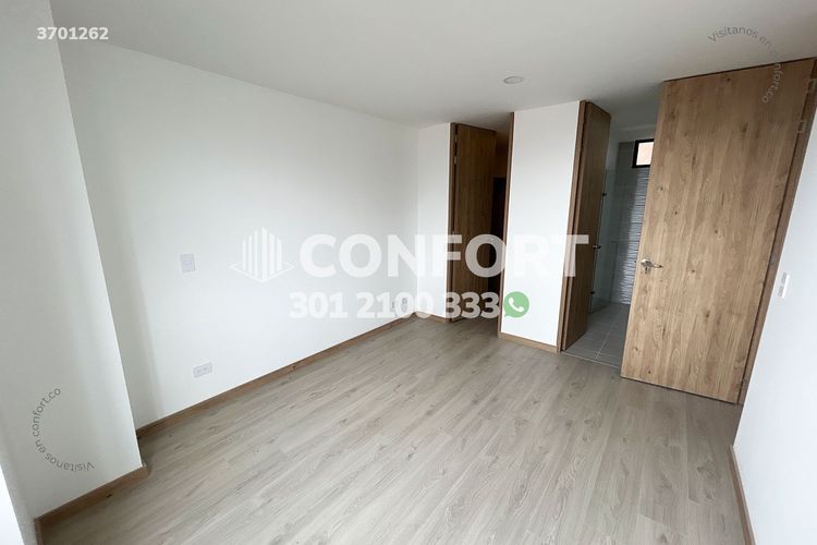 Apartamento de 3 alcobas en arriendo en Loma Del Escobero, Envigado, 93 m² · foto 15 de 24