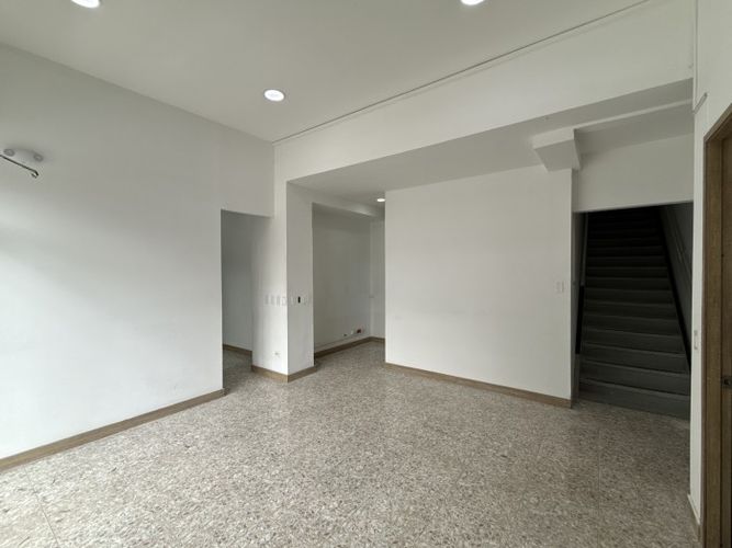 Local en arriendo en San Vicente, Cali, 324 m² · foto 7 de 24