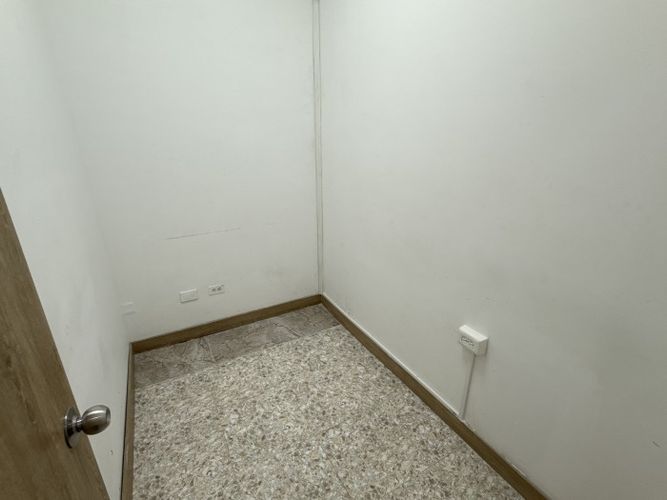 Local en arriendo en San Vicente, Cali, 324 m² · foto 10 de 24