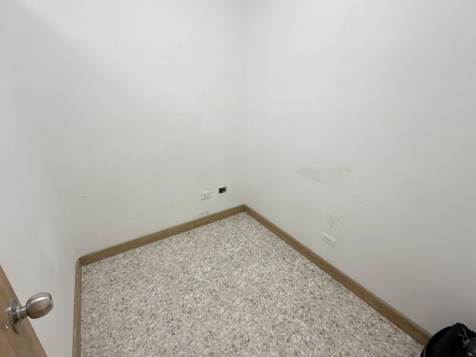 Local en arriendo en San Vicente, Cali, 324 m² · foto 18 de 24