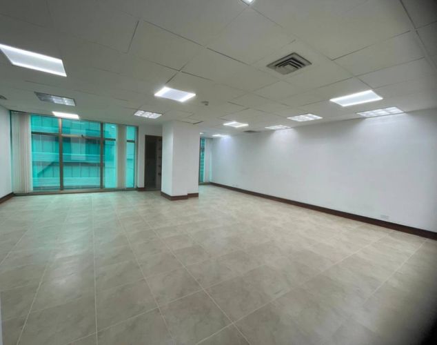 Oficina en arriendo en Milla De Oro, Medellín, 60 m² · foto 8 de 10