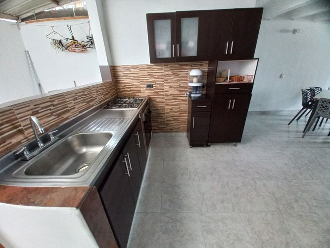 Casa de 2 alcobas en venta en Picaleña Y Mirolindo, Ibagué, 99 m² · foto 8 de 18