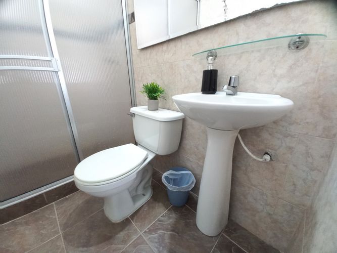 Casa de 2 alcobas en venta en Picaleña Y Mirolindo, Ibagué, 99 m² · foto 9 de 18