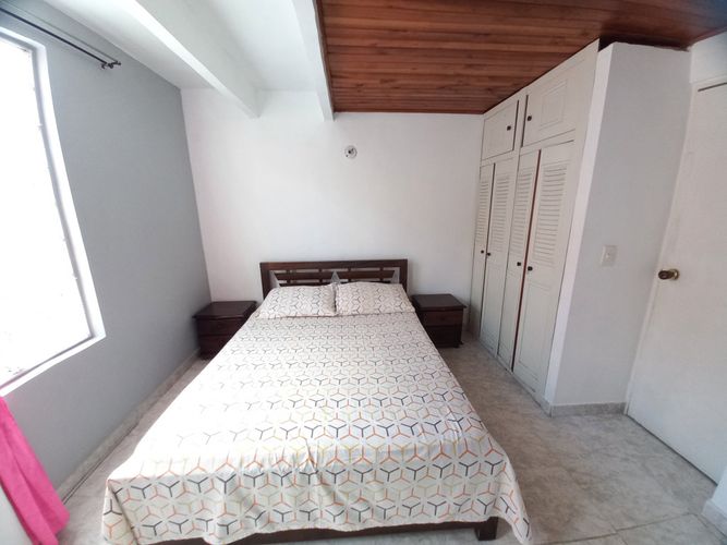 Casa de 2 alcobas en venta en Picaleña Y Mirolindo, Ibagué, 99 m² · foto 16 de 18