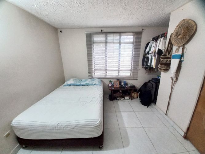 Casa de 6 alcobas en venta en Yerbabuena, Ibagué, 147 m² · foto 7 de 24