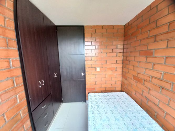 Apartamento de 3 alcobas en venta en El Salado, Ibagué, 56 m² · foto 18 de 24