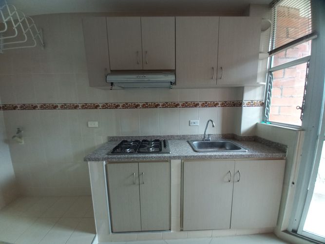 Apartamento de 3 alcobas en venta en El Salado, Ibagué, 56 m² · foto 19 de 24