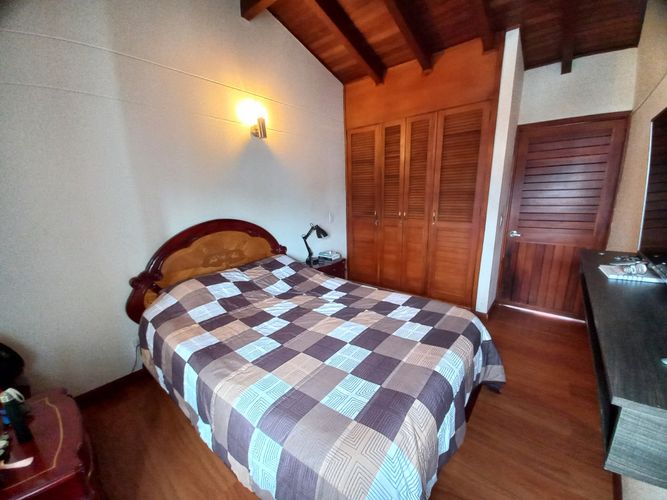 Apartamento de 3 alcobas en venta en La Pola, Ibagué, 177 m² · foto 17 de 24