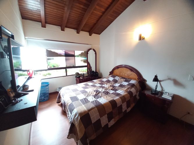 Apartamento de 3 alcobas en venta en La Pola, Ibagué, 177 m² · foto 18 de 24
