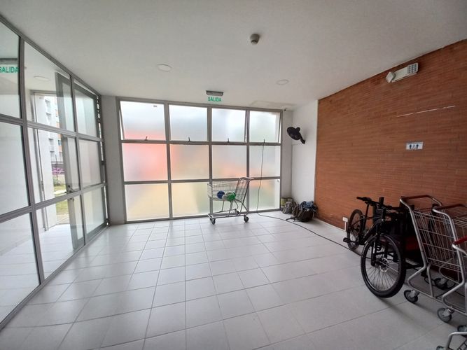 Apartamento de 3 alcobas en venta en El Salado, Ibagué, 53 m² · foto 23 de 24