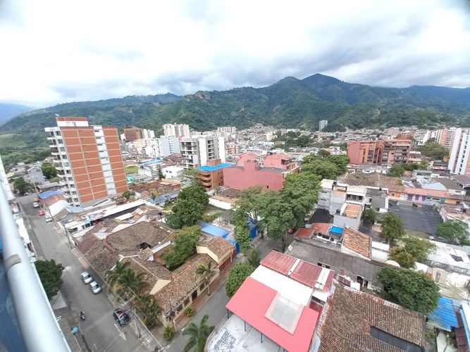 Apartamento de 3 alcobas en venta en La Pola, Ibagué, 257 m² · foto 14 de 24
