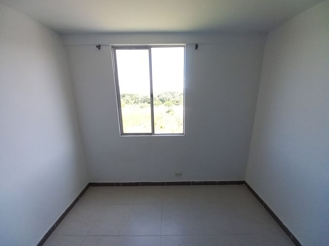 Apartamento de 3 alcobas en venta en San Martin, Ibagué, 49 m² · foto 13 de 24