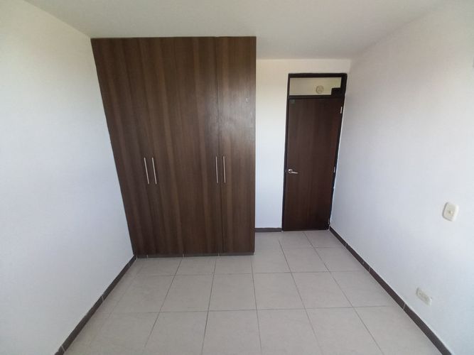 Apartamento de 3 alcobas en venta en San Martin, Ibagué, 49 m² · foto 14 de 24