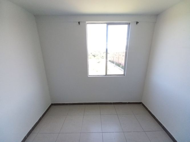 Apartamento de 3 alcobas en venta en San Martin, Ibagué, 49 m² · foto 15 de 24