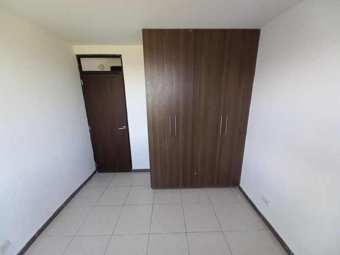 Apartamento de 3 alcobas en venta en San Martin, Ibagué, 49 m² · foto 16 de 24