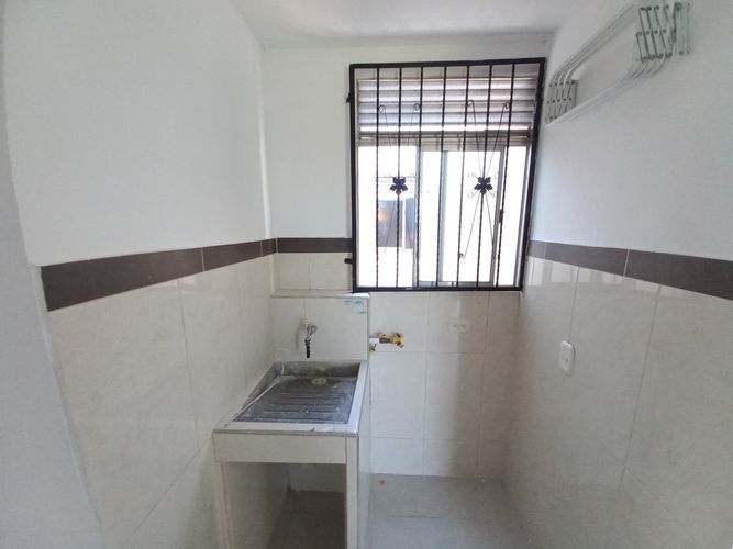 Apartamento de 3 alcobas en venta en San Martin, Ibagué, 49 m² · foto 19 de 24