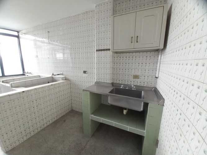 Apartamento de 3 alcobas en venta en El Carmen, Ibagué, 127 m² · foto 18 de 20