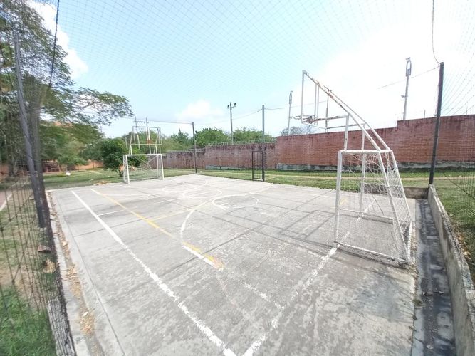 Apartamento de 3 alcobas en venta en Cr. Montecarlo, Ibagué, 51 m² · foto 22 de 24