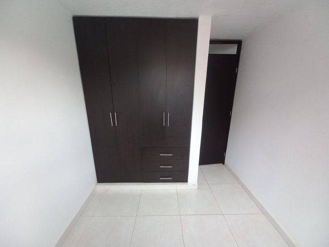 Apartamento de 3 alcobas en venta en El Salado, Ibagué, 45 m² · foto 13 de 24
