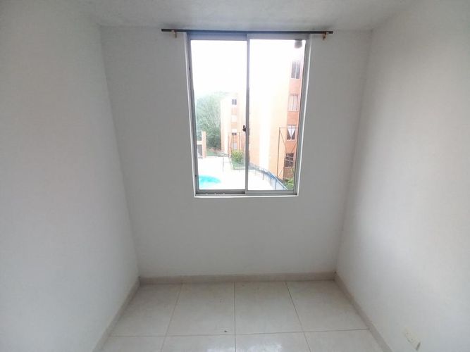 Apartamento de 3 alcobas en venta en El Salado, Ibagué, 45 m² · foto 14 de 24