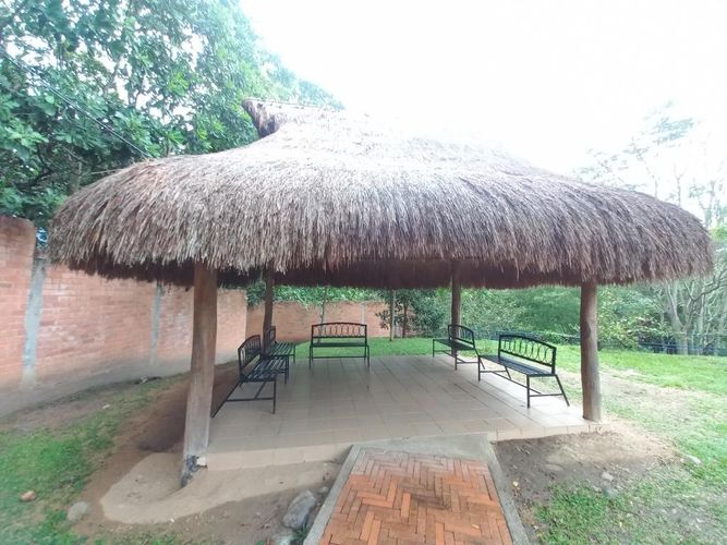 Apartamento de 3 alcobas en venta en El Salado, Ibagué, 45 m² · foto 21 de 24