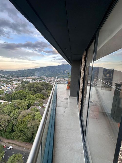 Apartamento de 3 alcobas en venta en Hipodromo, Ibagué, 188 m² · foto 24 de 24
