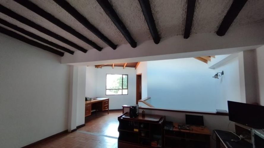 Casa de 4 alcobas en venta en Centro Historico, Chía, 305 m² · foto 8 de 17