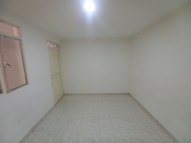 Casa de 7 alcobas en venta en Villa Cristales, Ibagué, 142 m² · foto 13 de 21