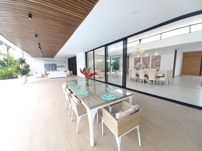 Casa de 6 alcobas en venta en Martinica Parte Alta, Ibagué, 1590 m² · foto 7 de 24