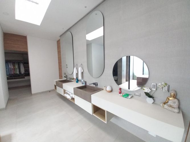 Casa de 6 alcobas en venta en Martinica Parte Alta, Ibagué, 1590 m² · foto 13 de 24