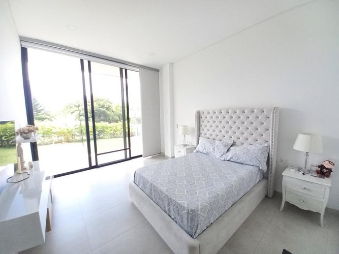 Casa de 6 alcobas en venta en Martinica Parte Alta, Ibagué, 1590 m² · foto 18 de 24