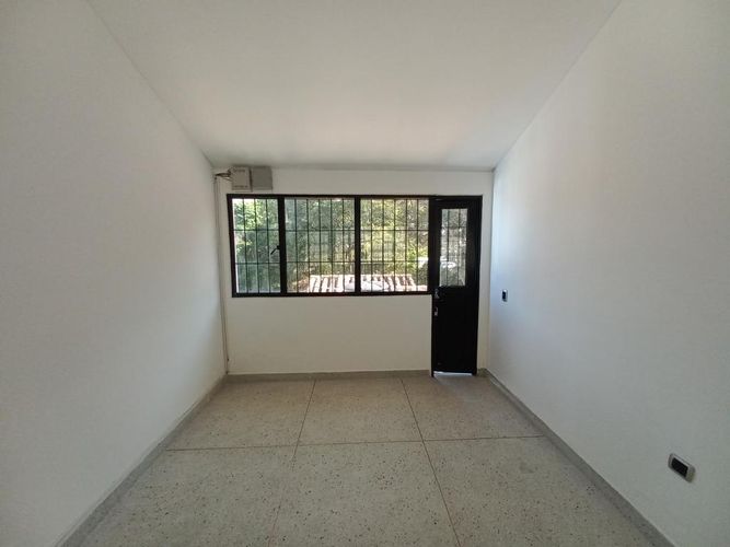 Casa de 6 alcobas en venta en Santa Helena, Ibagué, 197 m² · foto 18 de 24