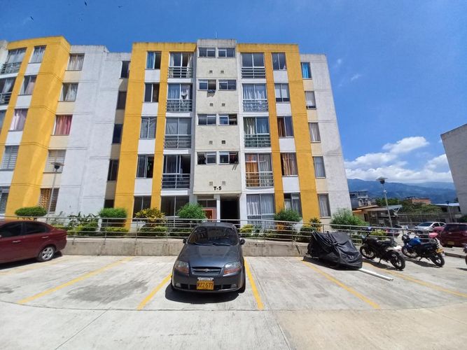Apartamento de 3 alcobas en venta en Modelia Et. I, Ibagué, 38 m² · foto 22 de 23